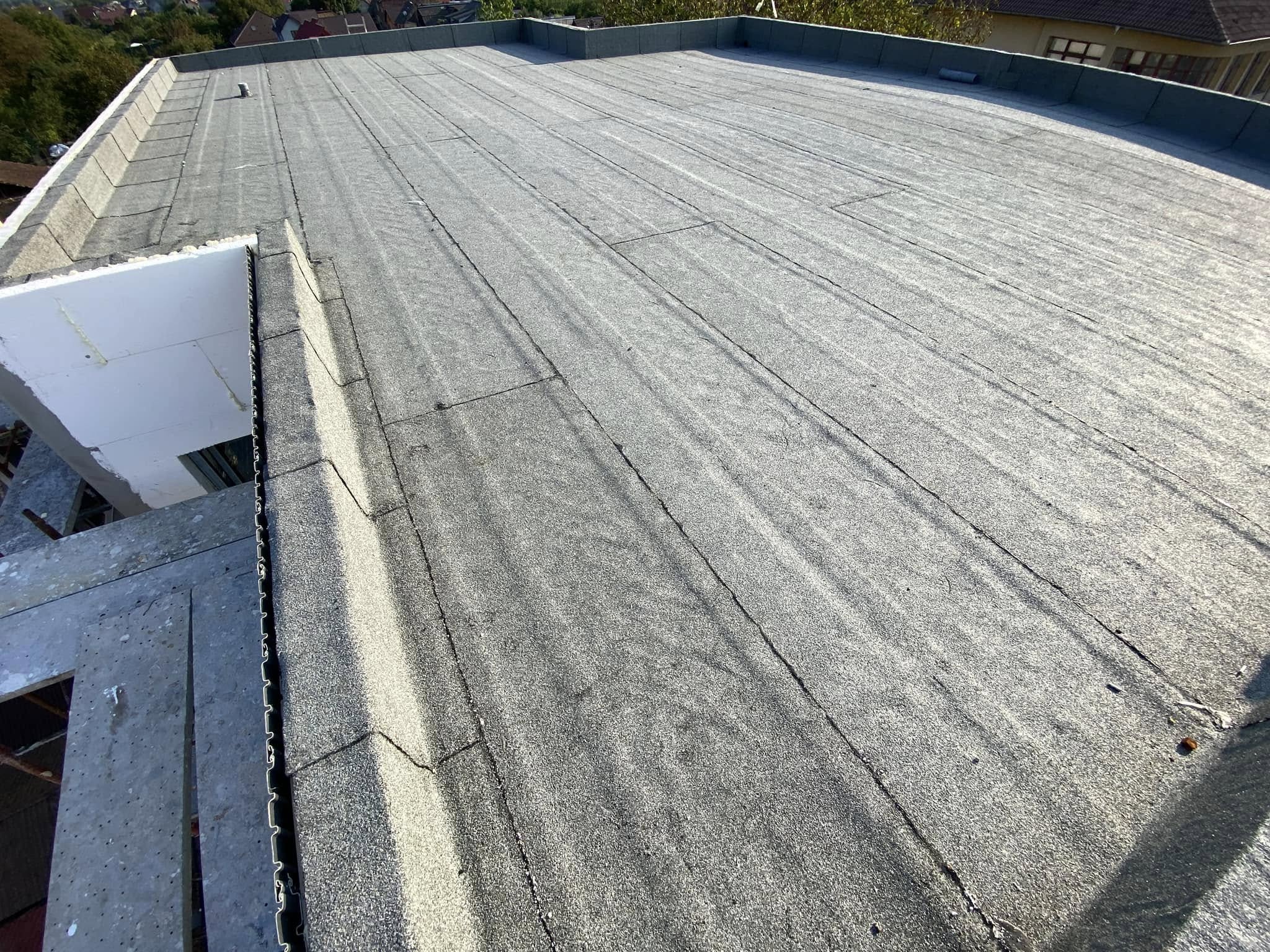 Terasă necirculabilă — hidroizolație cu membrană bituminoasă